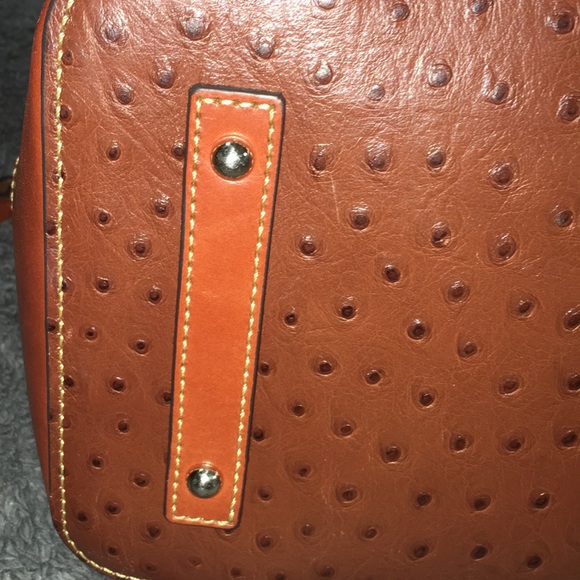 Authentic Dooney Bourke Purse - Picture 7 of 8